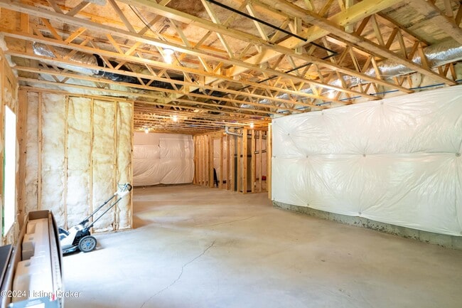Building Photo - 213 Belden Trl