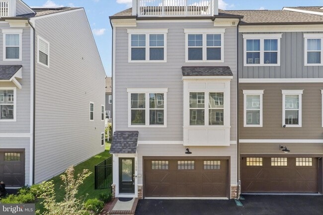 Primary Photo - 1780 Cherry Birch St