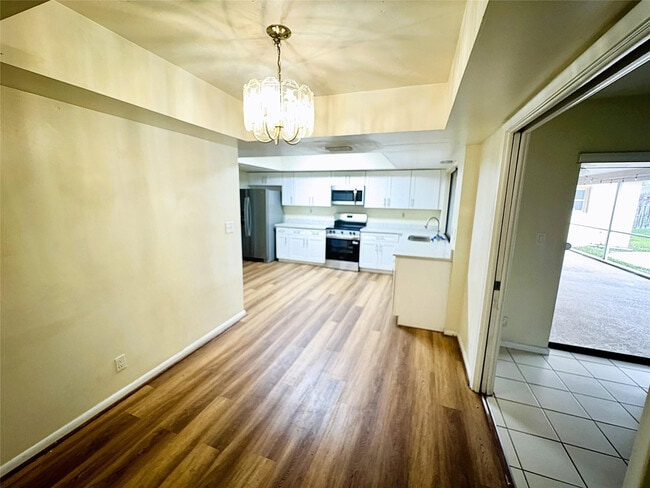 Building Photo - 7450 SW 15th St