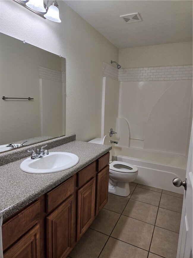Building Photo - 1703 N Valor