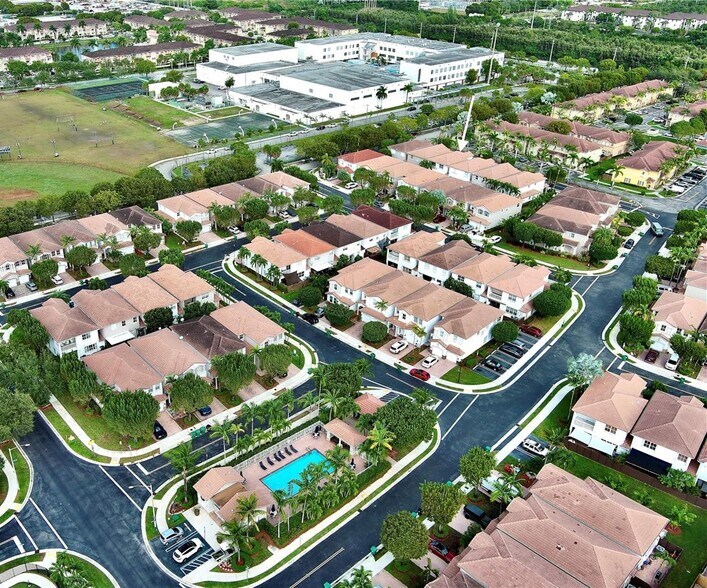 Building Photo - 8562 NW 108th Ave