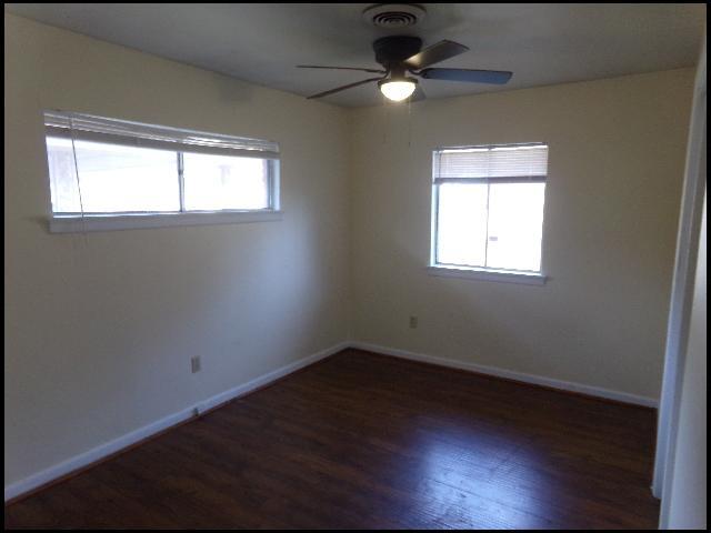 Building Photo - 6609 Verbena Dr