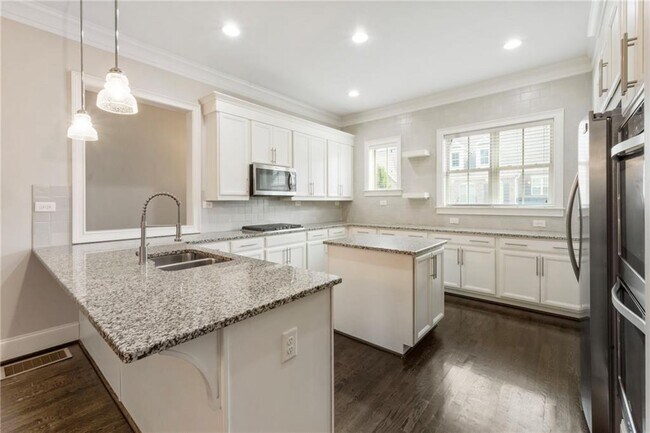 Building Photo - 3222 Nobility Wy