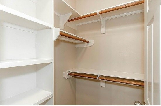 Building Photo - 49 Woodland Hills Dr