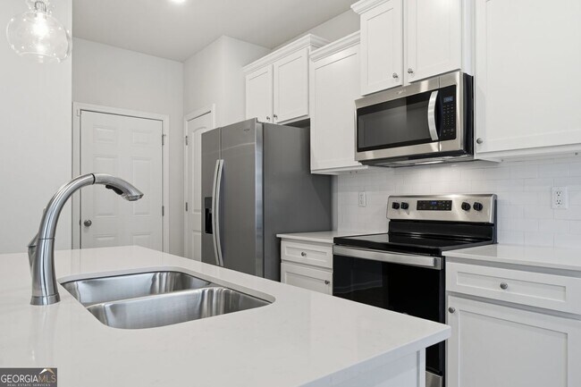 Building Photo - 208 Filer Dr