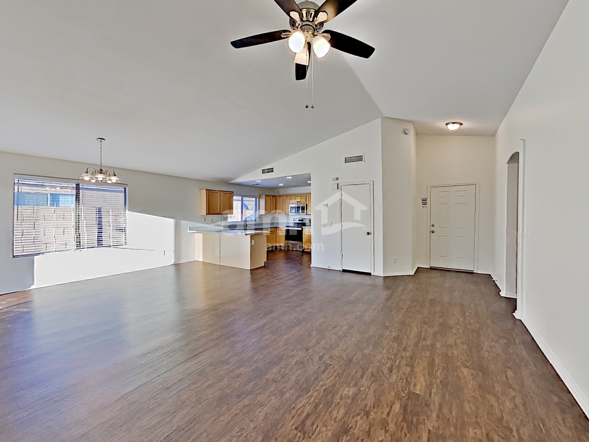 Building Photo - 13984 N 134th Dr