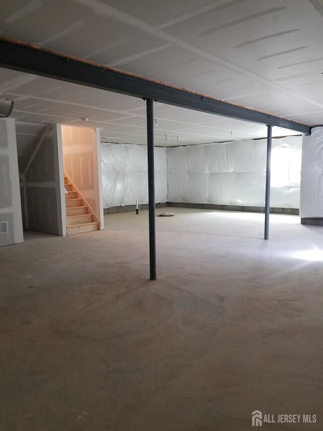 Building Photo - 4301 American Pl