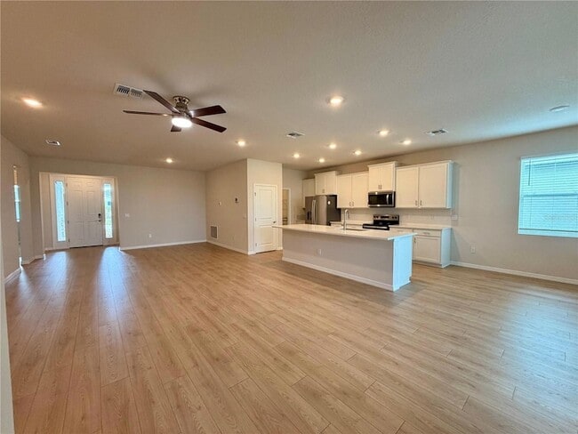 Building Photo - 18241 Beach Ranch Terrace