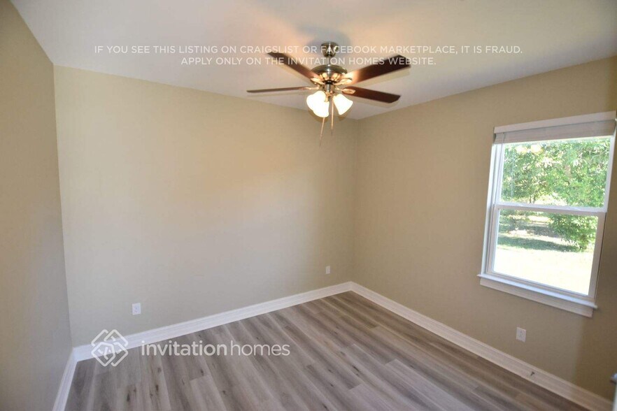 Building Photo - 1345 Vermouth Ln