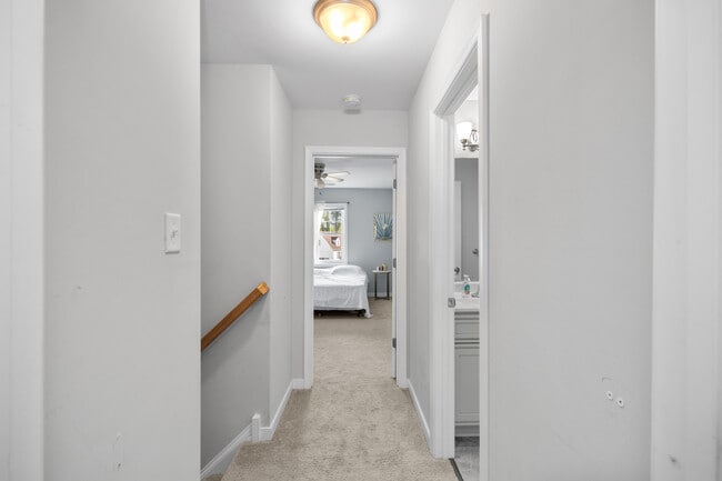 Building Photo - 2446 Gracie White Cir