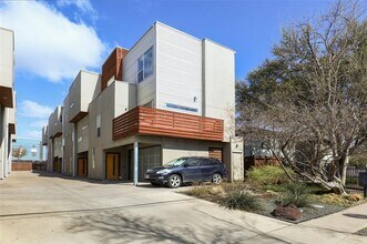 Building Photo - 5205 Capitol Ave