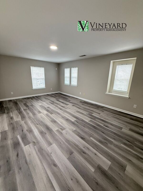 Building Photo - 116 Silver Bow Ln