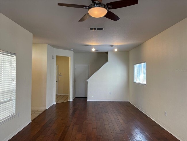 Building Photo - 4007 Sand Palm Ct