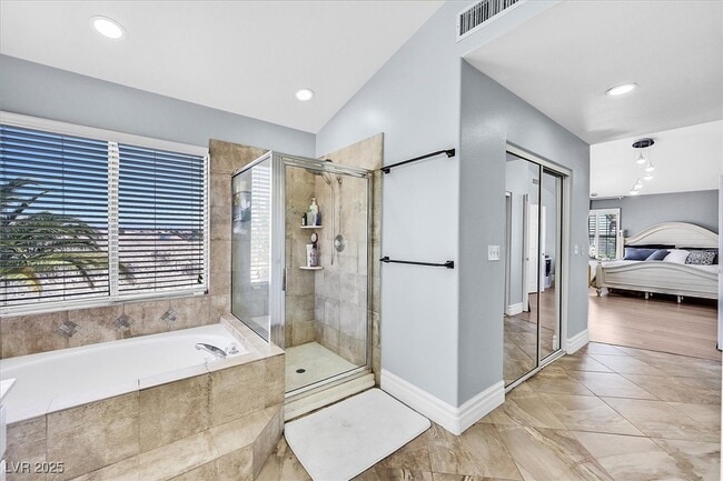 Building Photo - 8380 Campana Dr
