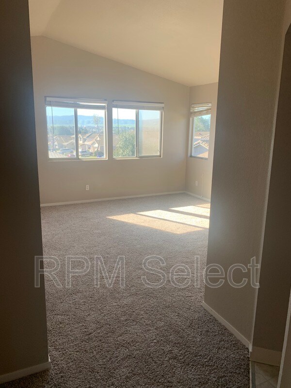 Building Photo - 4932 Chaps Ct