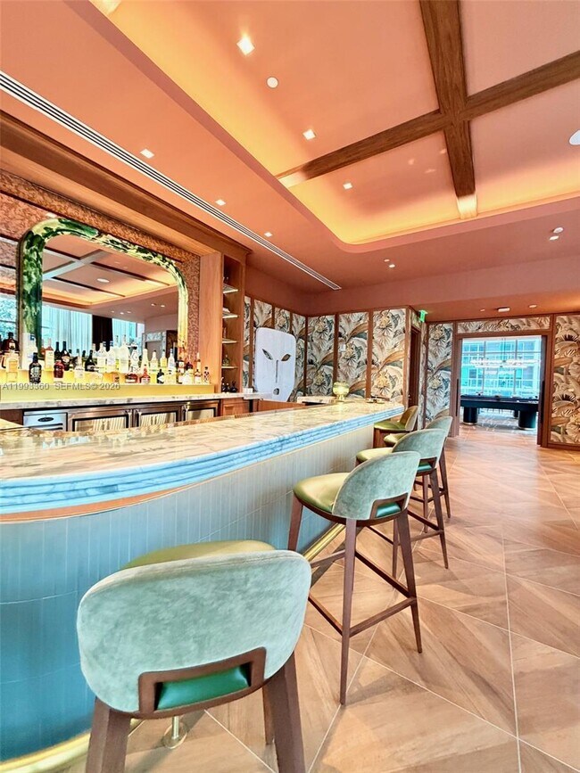 Building Photo - 77 SE 5th St