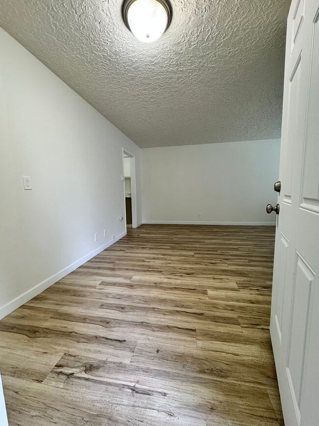 Interior Photo - Arrowsmith Apartments^