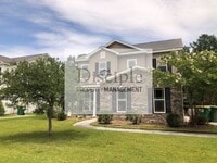 Building Photo - 136 Magnolia Dr