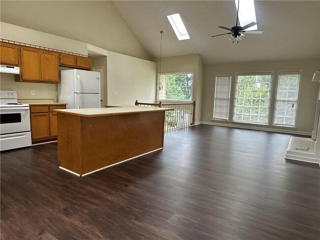 Building Photo - 9230 Melody Cir SW