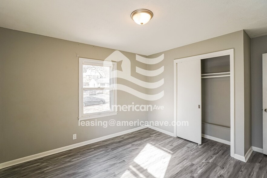 Building Photo - 5707 N 35th St