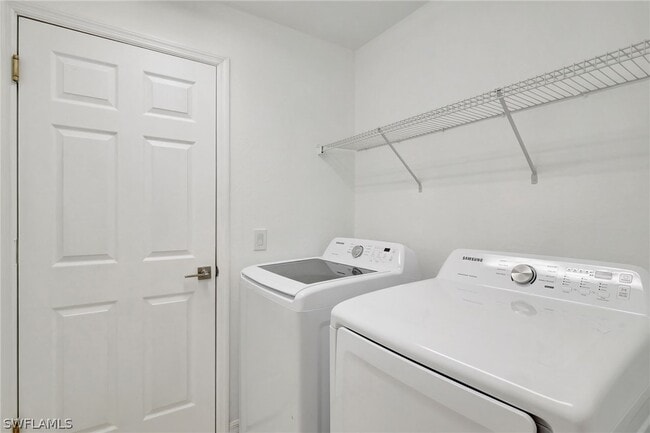 Building Photo - 87 Burnt Pine Dr