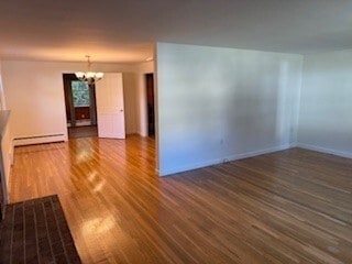 Building Photo - 27 Lincoln Cir W