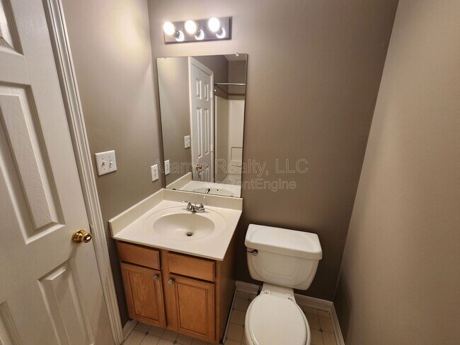 Building Photo - 6527 Charter Way