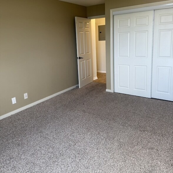 Building Photo - 3525 Sage Rd