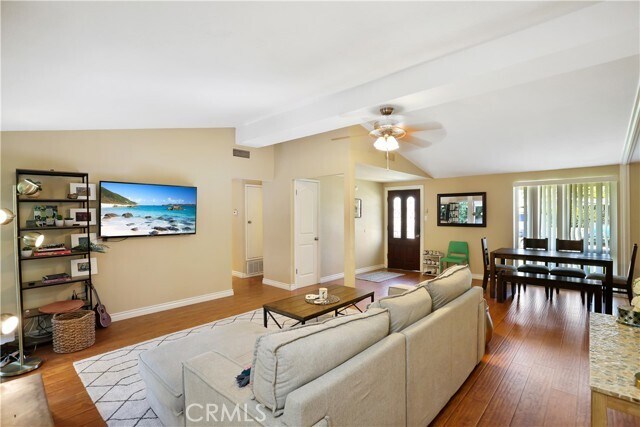 Building Photo - 526 N Emerald Dr