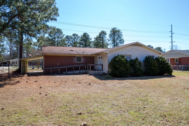 Building Photo - 1008 Kaywood Dr