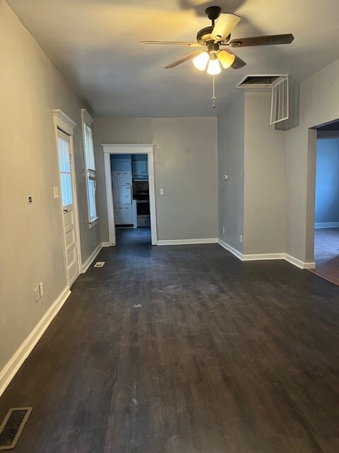living room - 4100 Claremont Ave