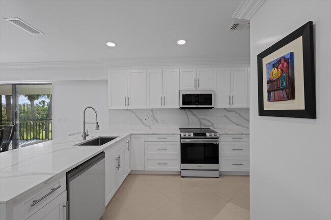 Building Photo - 13321 Polo Club Rd