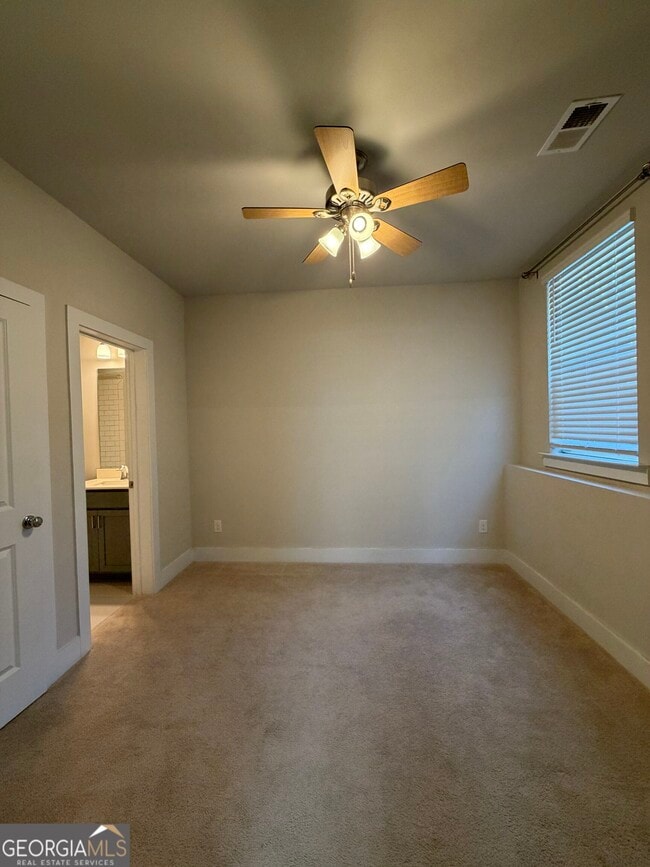 Building Photo - 3782 Oxford Cir