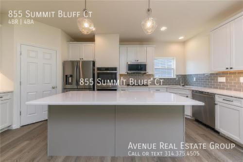 Building Photo - 855 Summit Bluff Ct