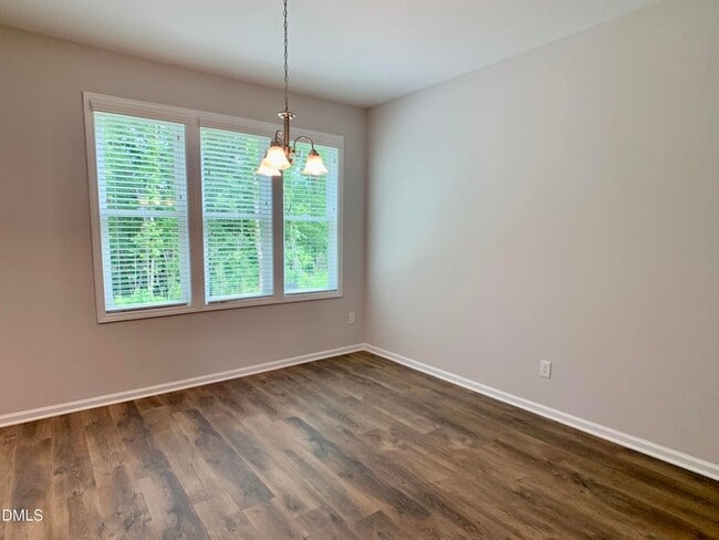 Building Photo - 131 Diploma Dr