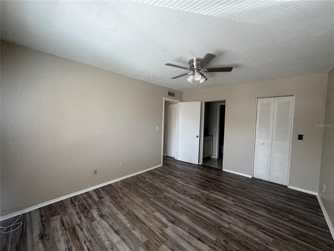 Building Photo - 5503 Pokeweed Ct