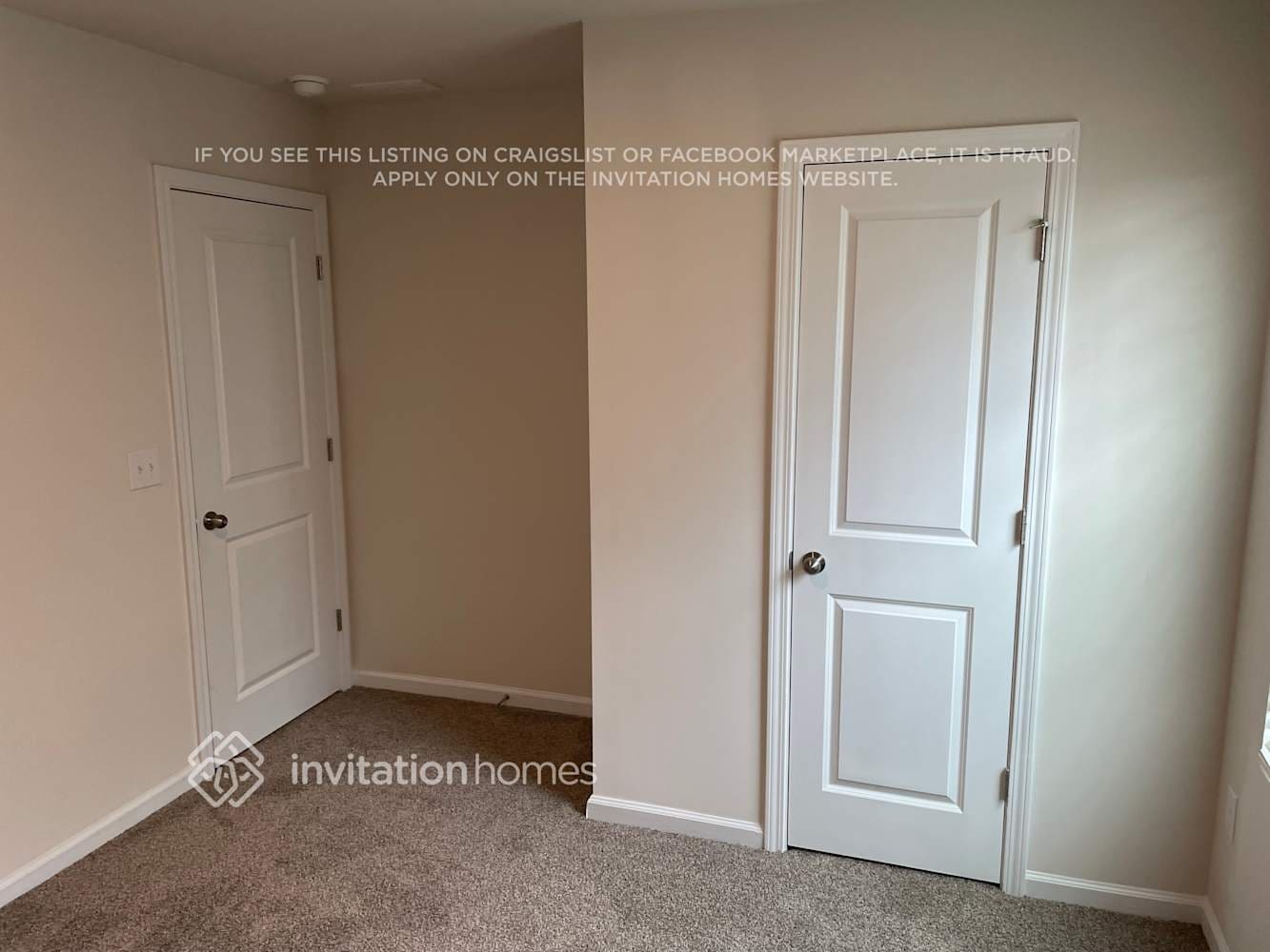 Building Photo - 2300 Pebble Close Ct
