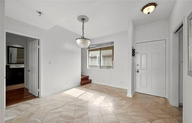 Building Photo - 330 Cordova St