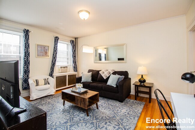 Building Photo - 1945 Commonwealth Ave