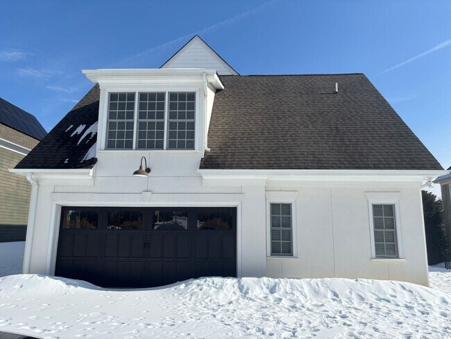 Building Photo - Great Home in Crozet!