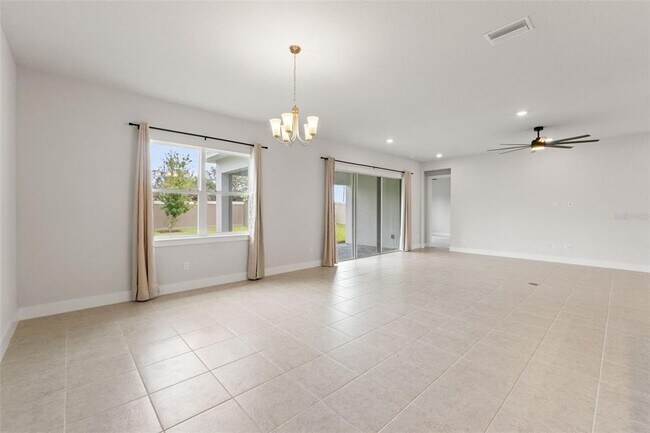 Building Photo - 8353 Ivy Stark Blvd