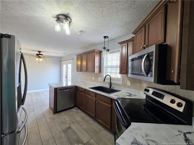 Building Photo - 4716 Cedar Pass Dr