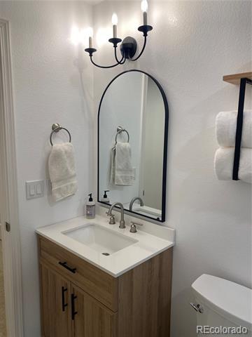 Building Photo - 7122 Golden Acacia Ln