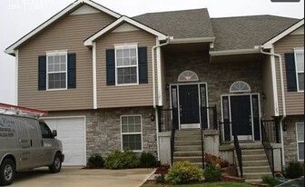 Building Photo - 1123 NW Scenic Dr