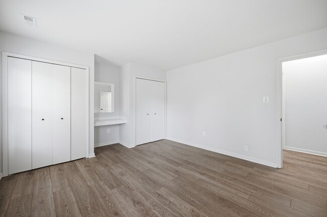 Building Photo - 10609 Oxford Ct