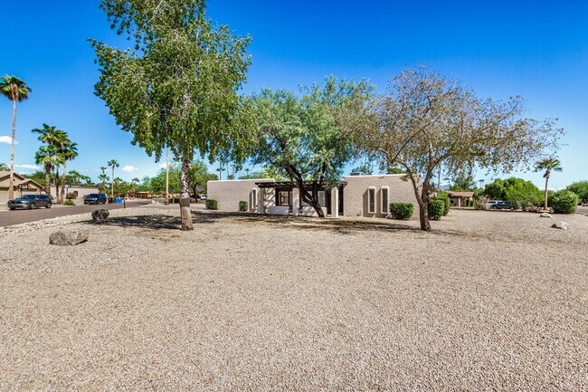 Building Photo - Huge North Scottsdale Home on 1/2 acre