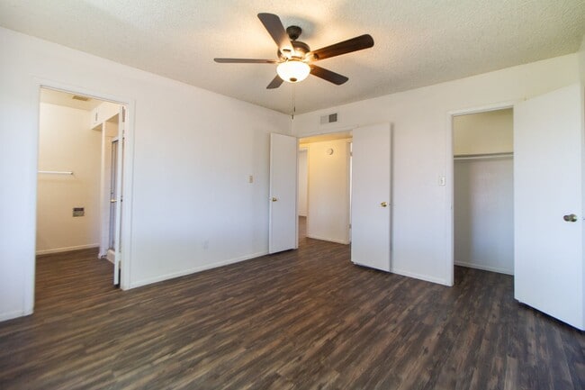 Building Photo - *COMING SOON IN FEBRUARY* 3 Bedroom 2 Bath Home