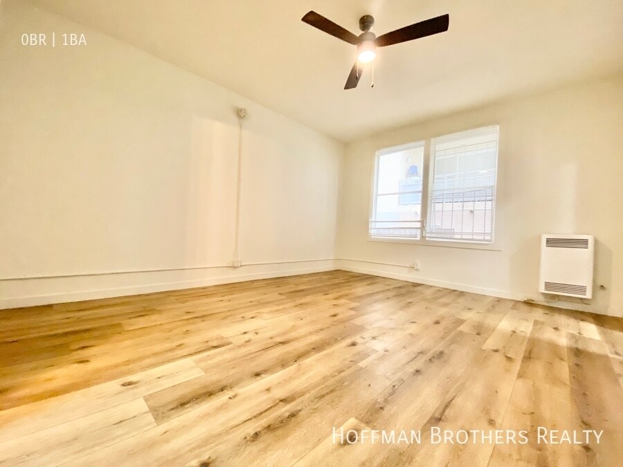 Building Photo - 960 S Oxford Ave