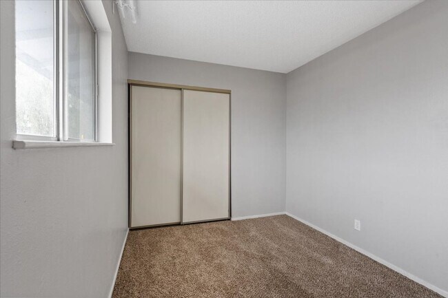 Building Photo - Status: Owner Accepted Application