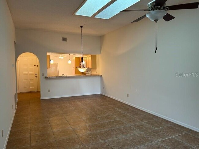Building Photo - 7650 Chapelhill Dr